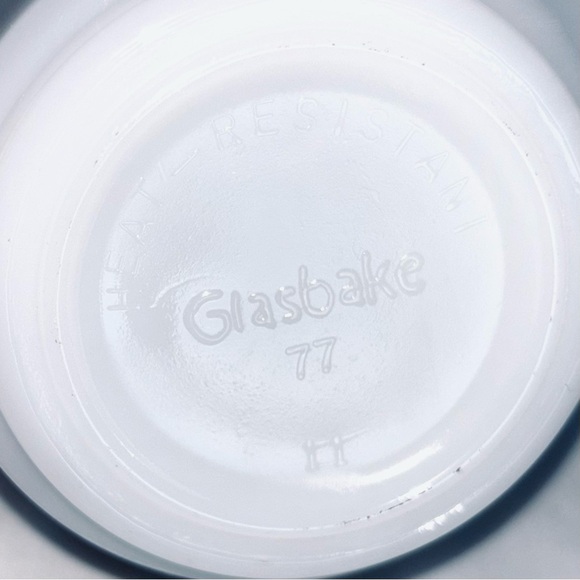 Glasbake Mug Manitoba Province Flower Pink Prairie Crocus Milk Glass Vintage - Picture 4 of 4